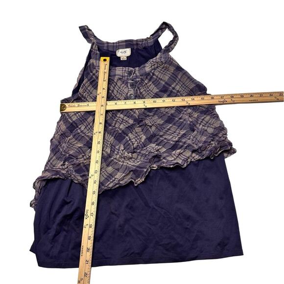 ECI Newyork Silk Vintage Top With Button Detail Doubke Lauered Size Large - Picture 3 of 4